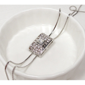 square white slide necklace / SN54